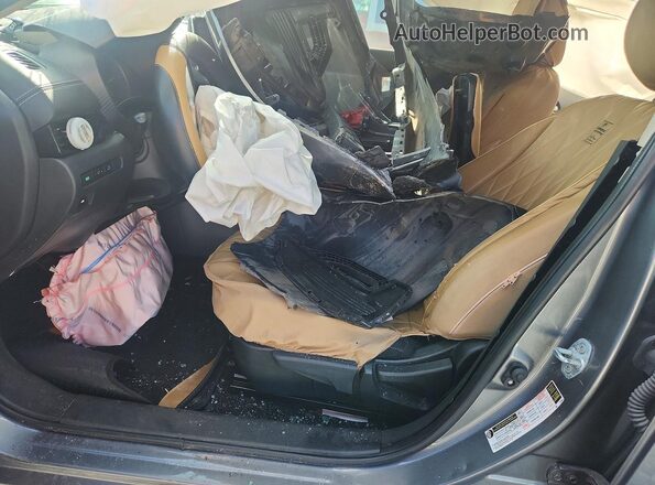 3N1AB8CV1PY238009 2023 NISSAN SENTRA Gray Front interior view