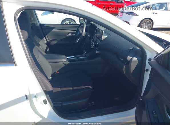 3N1AB8CV1RY330241 2024 NISSAN SENTRA White Front interior view
