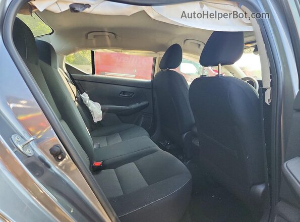 3N1AB8CV1RY354586 2024 NISSAN SENTRA Gray Հետևի նստատեղերի տեսք