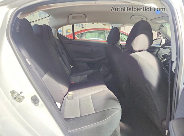 3N1AB8CV1SY297683 2025 NISSAN SENTRA White Vista de los asientos traseros