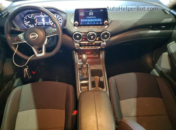 3N1AB8CV1SY324235 2025 NISSAN SENTRA Черный Вид панели приборов