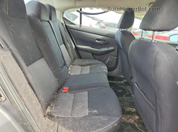3N1AB8CV2NY211480 2022 NISSAN SENTRA Gray Rear seats view