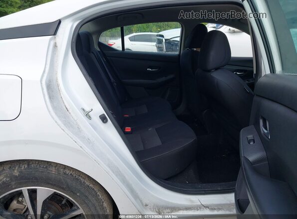 3N1AB8CV2NY225413 2022 NISSAN SENTRA White VIN կոդի պիտակի տեսք