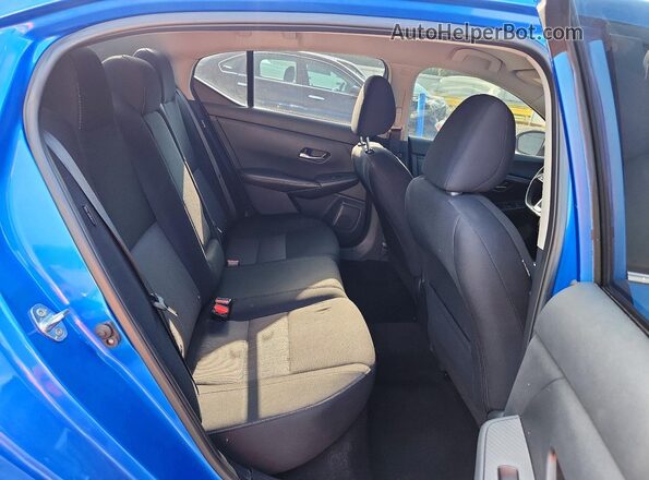 3N1AB8CV2NY276460 2022 NISSAN SENTRA Blue Vista de los asientos traseros