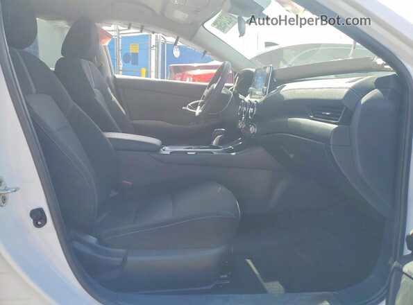 3N1AB8CV2PY225818 2023 NISSAN SENTRA Белый Вид салона спереди