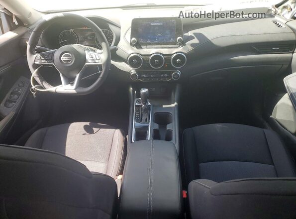 3N1AB8CV2PY225818 2023 NISSAN SENTRA Белый Вид панели приборов