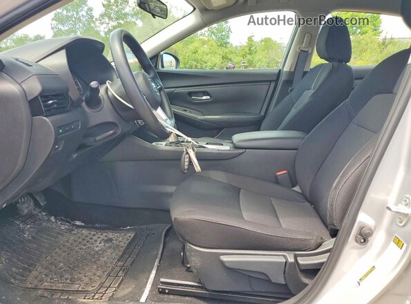 3N1AB8CV2PY295397 2023 NISSAN SENTRA Silver Սալոնի դիմացի տեսք