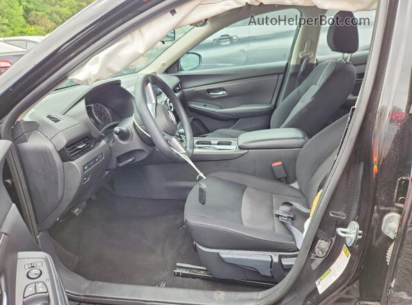 3N1AB8CV2RY208164 2024 NISSAN SENTRA Black Вид салону спереду