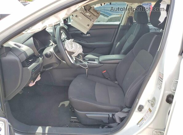 3N1AB8CV2RY229290 2024 NISSAN SENTRA White წინა სალონის ხედი