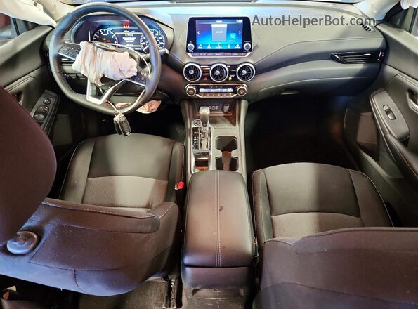 3N1AB8CV2SY213046 2025 NISSAN SENTRA Красный Вид панели приборов