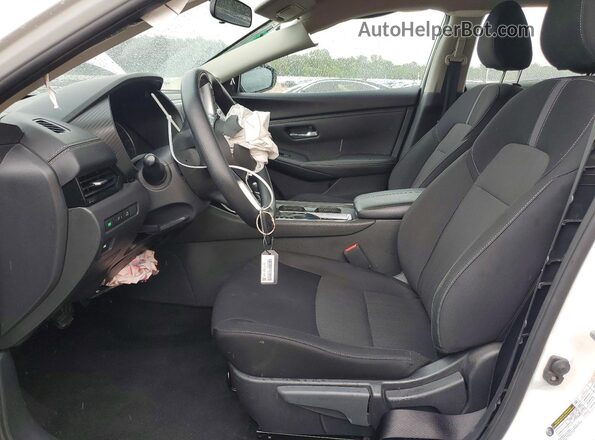 3N1AB8CV2SY273344 2025 NISSAN SENTRA White Widok wnętrza z przodu