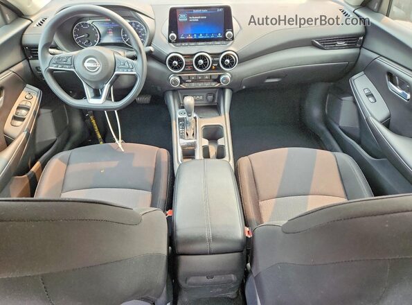 3N1AB8CV2SY284165 2025 NISSAN SENTRA Gray Vista del salpicadero