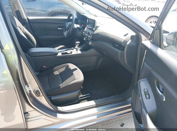 3N1AB8CV2SY358264 2025 NISSAN SENTRA Gray Vista interior delantera