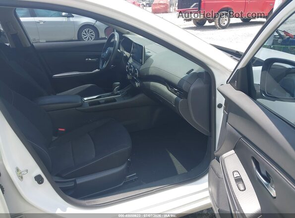 3N1AB8CV3LY213817 2020 NISSAN SENTRA Белый Вид салона спереди