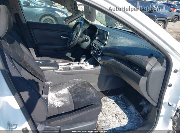 3N1AB8CV3MY301767 2021 NISSAN SENTRA Белый Вид салона спереди