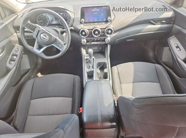 3N1AB8CV3RY218525 2024 NISSAN SENTRA Черный Вид панели приборов
