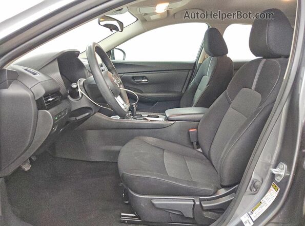 3N1AB8CV3RY287831 2024 NISSAN SENTRA Gray Widok wnętrza z przodu