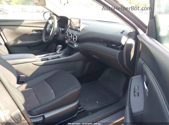 3N1AB8CV3SY208275 2025 NISSAN SENTRA Gray Front interior view