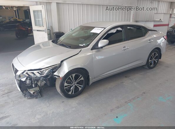3N1AB8CV4MY301471 2021 NISSAN SENTRA Silver Vista tres cuartos delantera izquierda
