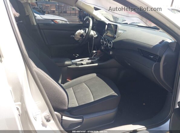 3N1AB8CV4PY282974 2023 NISSAN SENTRA Silver Вид салону спереду