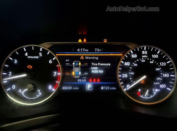 3N1AB8CV4RY208375 2024 NISSAN SENTRA Red Vista del cuadro de instrumentos