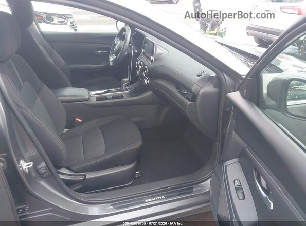 3N1AB8CV4RY264932 2024 NISSAN SENTRA Серый Вид салона спереди