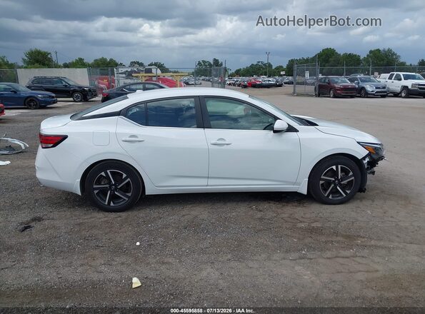 3N1AB8CV4RY293900 2024 NISSAN SENTRA White Вид задньої частини салону