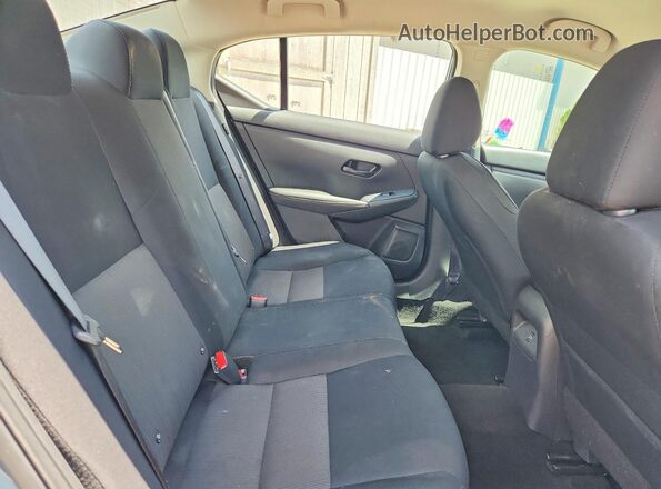 3N1AB8CV4RY330119 2024 NISSAN SENTRA Gray Rear seats view