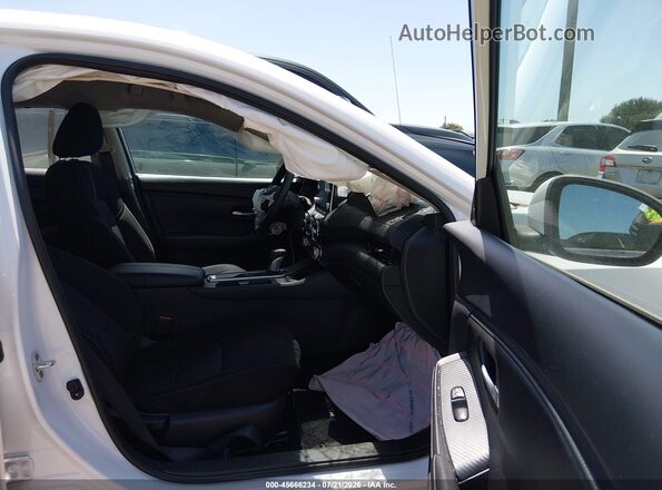 3N1AB8CV4SY348285 2025 NISSAN SENTRA White Widok wnętrza z przodu