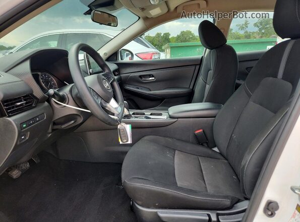 3N1AB8CV4SY386941 2025 NISSAN SENTRA White Widok wnętrza z przodu