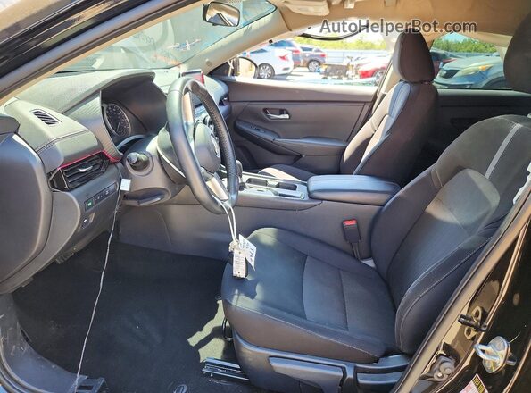 3N1AB8CV5RY229655 2024 NISSAN SENTRA Black Սալոնի դիմացի տեսք