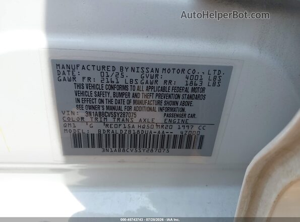 3N1AB8CV5SY287075 2025 NISSAN SENTRA White Vista del compartimento del motor