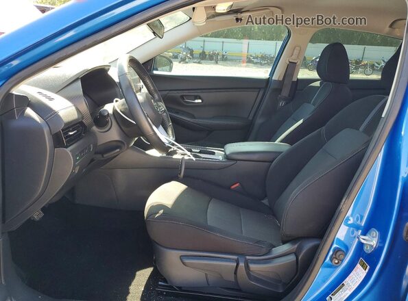 3N1AB8CV6MY323147 2021 NISSAN SENTRA Blue Вид салону спереду