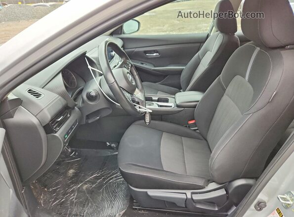 3N1AB8CV6NY245535 2022 NISSAN SENTRA Silver Front interior view