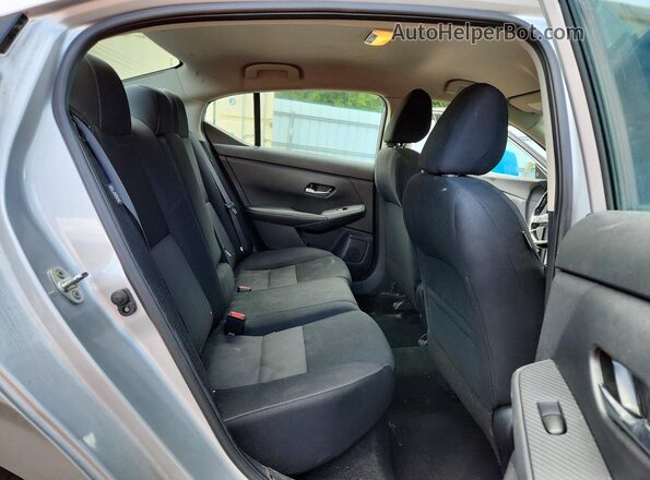 3N1AB8CV7NY290323 2022 NISSAN SENTRA Silver Вид задніх сидінь