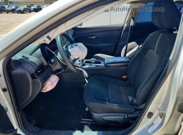 3N1AB8CV7PY292298 2023 NISSAN SENTRA Silver Vista interior delantera