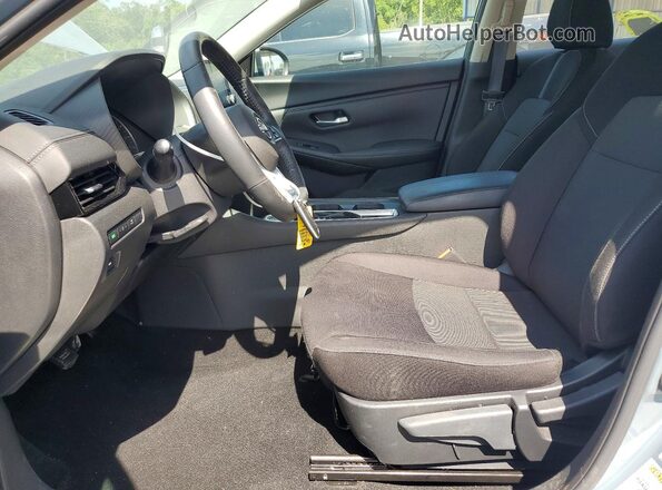 3N1AB8CV7SY268320 2025 NISSAN SENTRA Серый Вид салона спереди