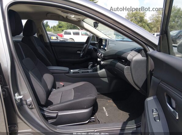 3N1AB8CV7SY311800 2025 NISSAN SENTRA Gray Front interior view
