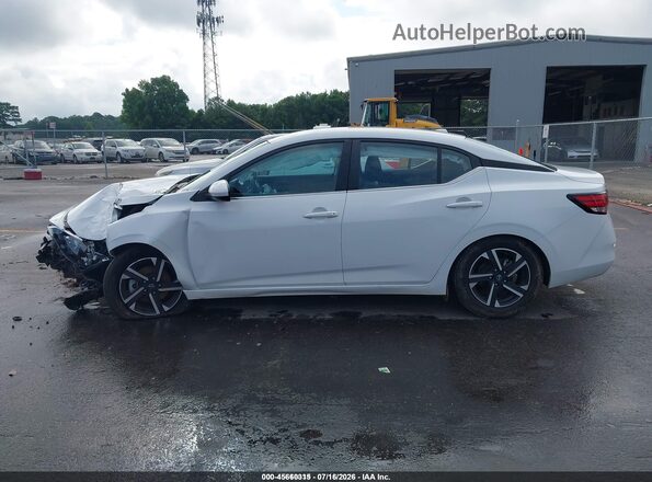 3N1AB8CV8RY219606 2024 NISSAN SENTRA White Rear interior view