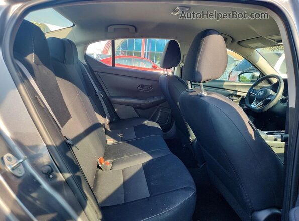 3N1AB8CV8RY272774 2024 NISSAN SENTRA Серый Вид задних сидений