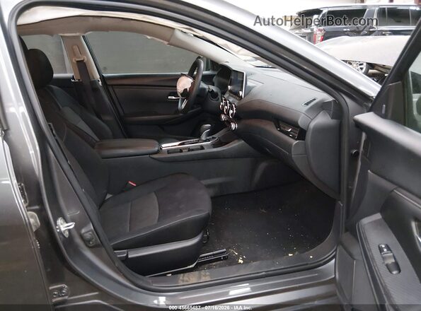 3N1AB8CV8RY291549 2024 NISSAN SENTRA Gray Vista interior delantera