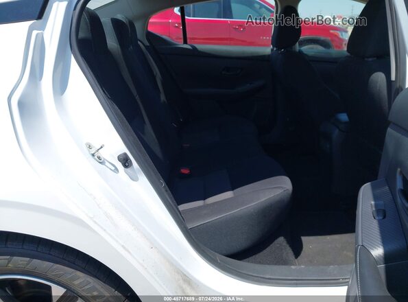 3N1AB8CV8SY376736 2025 NISSAN SENTRA White VIN կոդի պիտակի տեսք