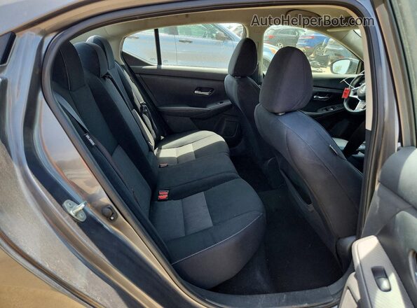 3N1AB8CV9MY285042 2021 NISSAN SENTRA Серый Вид задних сидений
