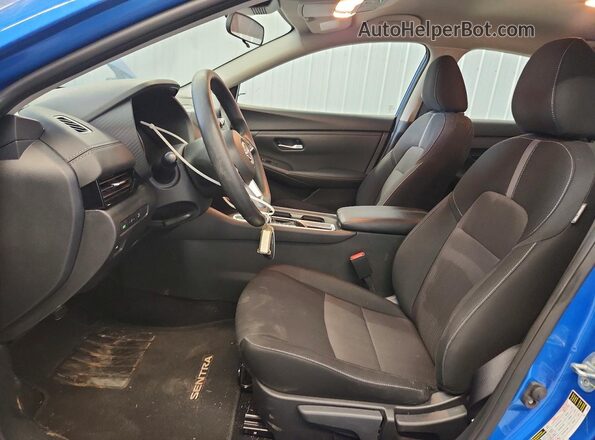 3N1AB8CV9SY371691 2025 NISSAN SENTRA Blue Vista interior delantera