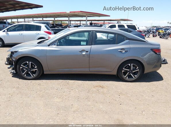 3N1AB8CV9SY375496 2025 NISSAN SENTRA Gray Vista interior trasera