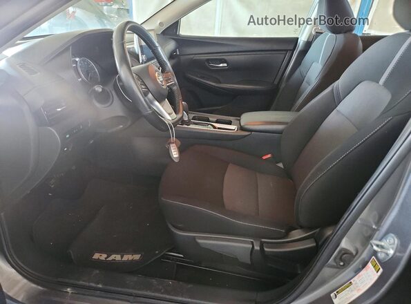 3N1AB8CVXPY283756 2023 NISSAN SENTRA Gray Vista interior delantera