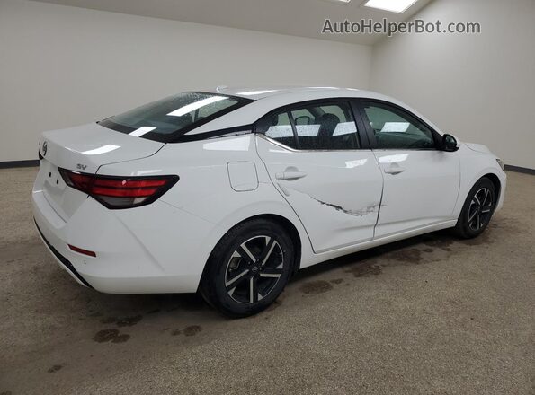 3N1AB8CVXRY372603 2024 NISSAN SENTRA White VIN կոդի պիտակի տեսք