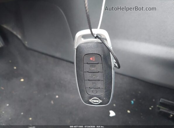 3N1AB8CVXSY279960 2025 NISSAN SENTRA White Vista del salpicadero