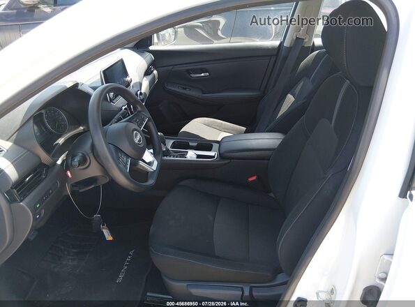 3N1AB8CVXSY282132 2025 NISSAN SENTRA White Vista interior delantera