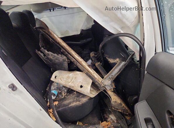 3N1AB8CVXSY300046 2025 NISSAN SENTRA White Հետևի նստատեղերի տեսք